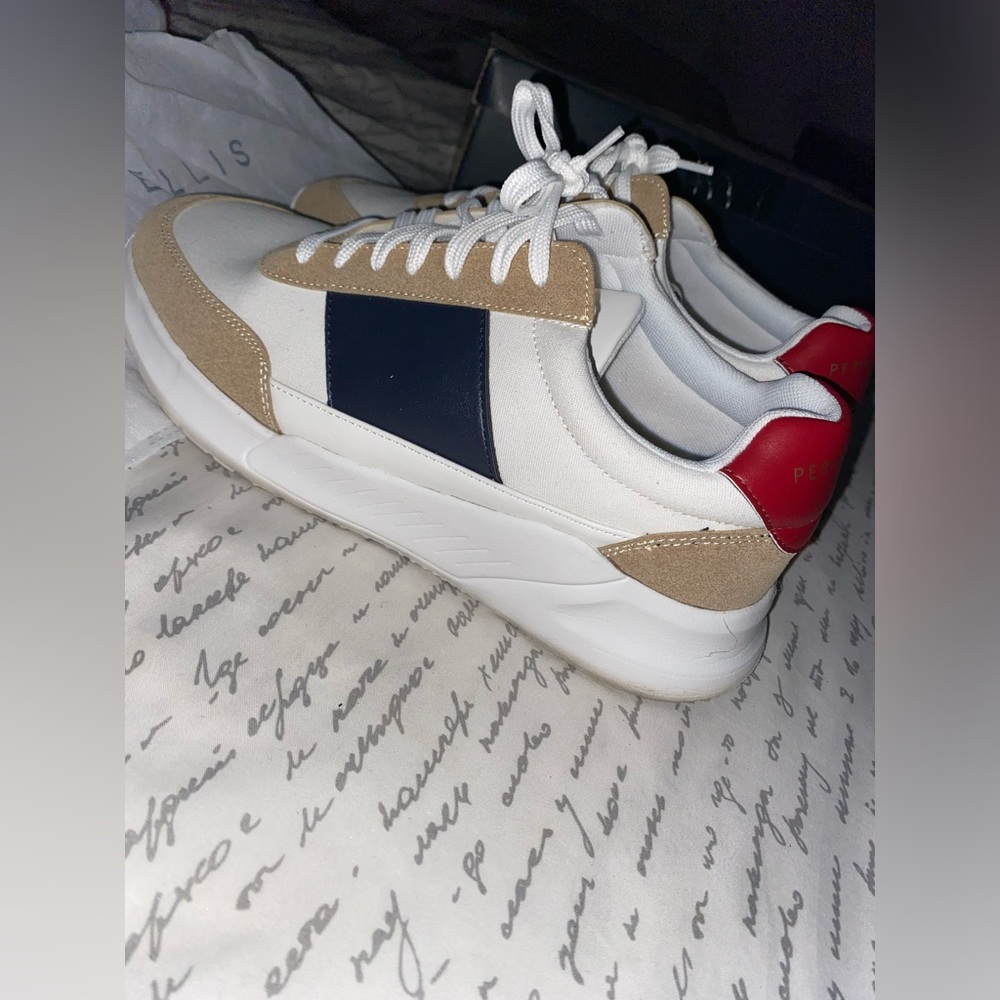 Perry Ellis Sneakers (Red)